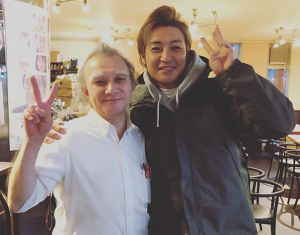 今昔庵のマスター “芸能人を特別扱い”で「一般人に厳しい」理由