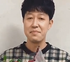 小藪一豊「坂上忍との不仲説」の真相は「坂上が敬遠しているだけ」?