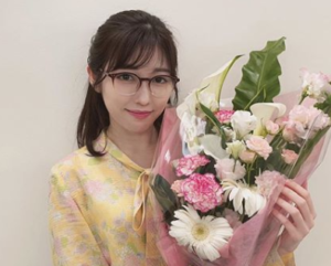 渡辺麻友が芸能界を電撃引退　理由は「身体の事を最優先に」